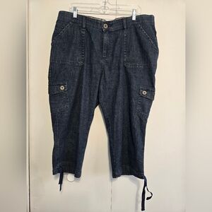 Lee Women's Dark Blue Cropped Cargo Jeans Size 16W